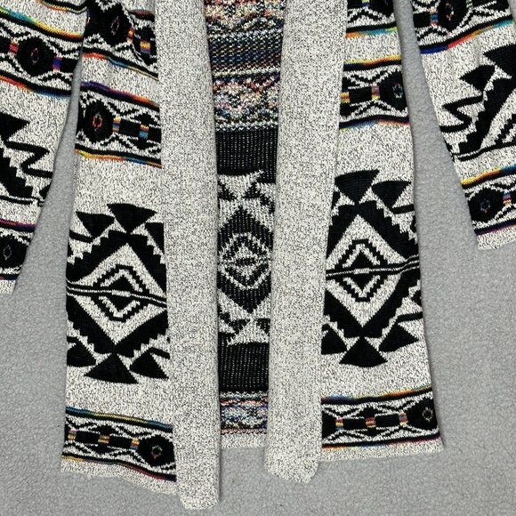 Northern Angel Cardigan Sweater M Aztec Duster Open Front Boho Western - Picture 6 of 11